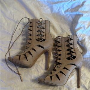 Elegant Tan Lace-Up Women's Heels